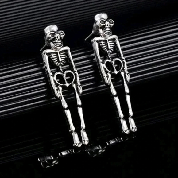 1pair Unique Detachable Realistic Human Skull Skeleton Earrings For Women - Picture 3 of 5